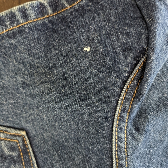 Blue Dark Wash Levi Short - Picture 12 of 12